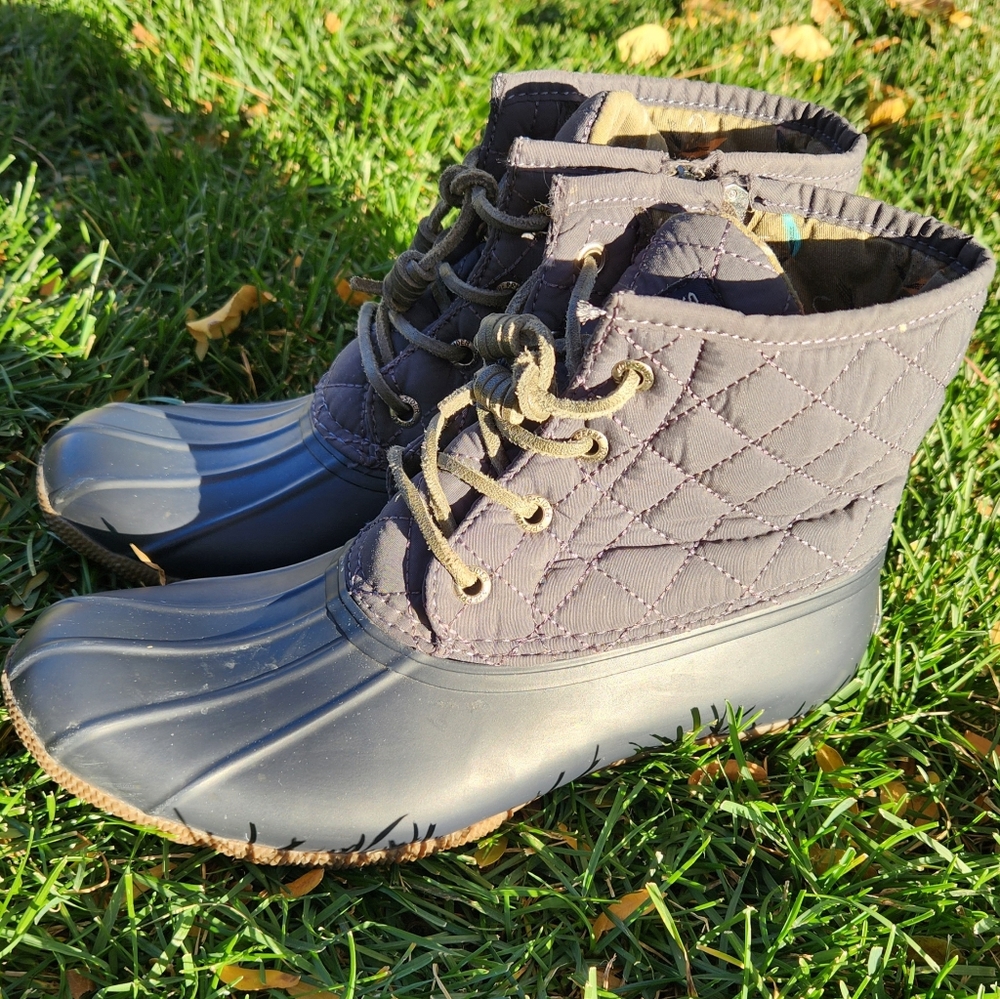 Sperry Saltwater Quilted Blue/Gray Duck Boots - Womens Size 6.5